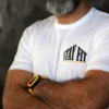 تي شيرت بشعار صغير ل STAYFIT