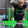 تي شيرت الرجل الأخضر
